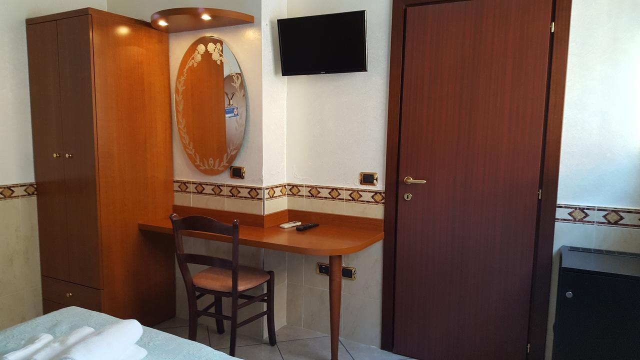 Motel Villaggio Imola Esterno foto