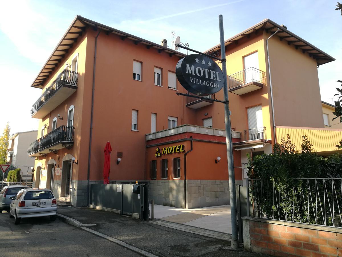 Motel Villaggio Imola Esterno foto