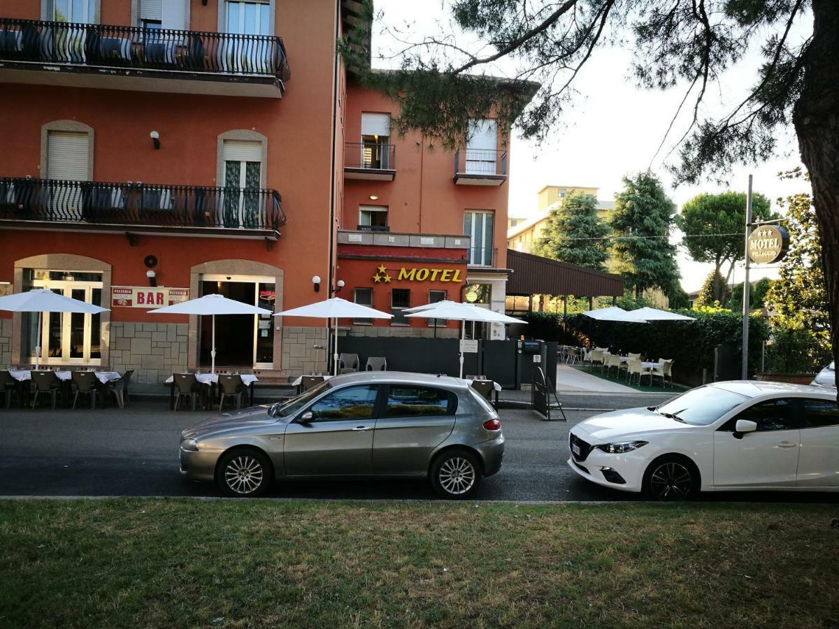 Motel Villaggio Imola Esterno foto